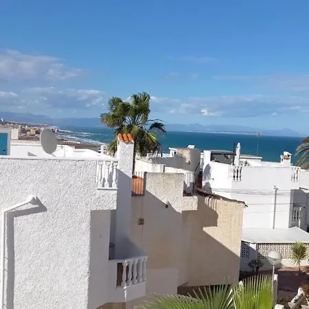 Lägenhet Provenza Con Balcon , Patio Y Parking