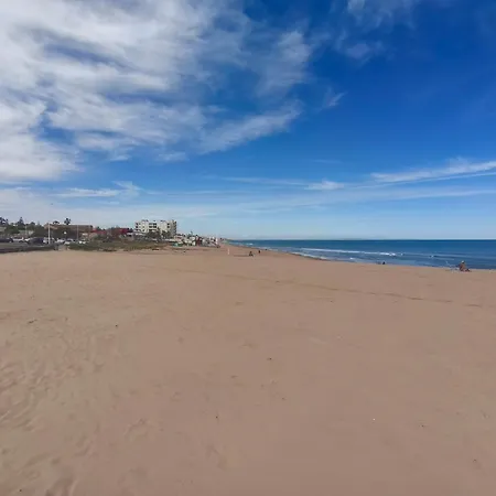 Lägenhet Provenza Con Balcon , Patio Y Parking *